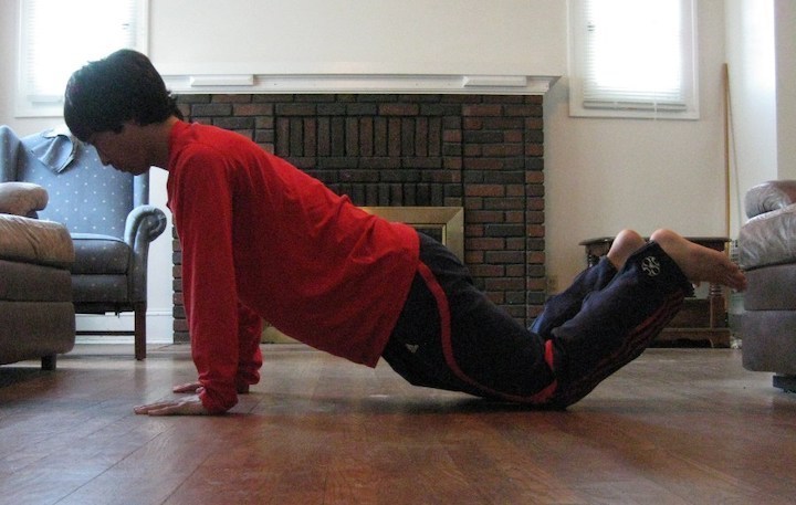 pushup-kneeling