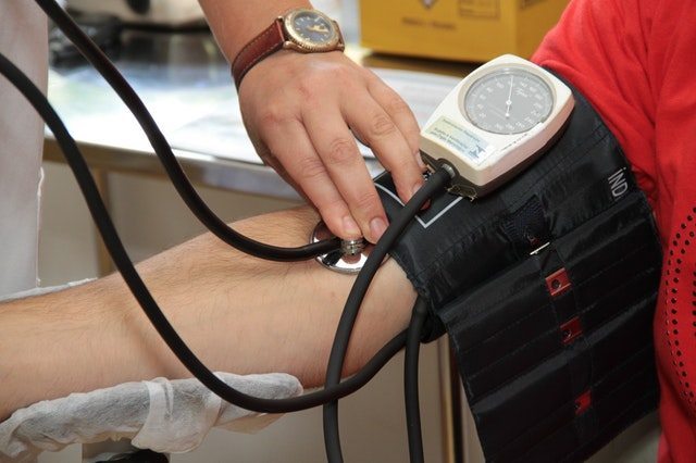 blood-pressure-measurement